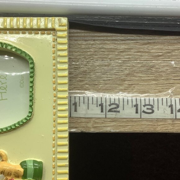 Disney Winnie The Pooh Babys First Year Photo Frame With 5 Openings 9" x 11" 3D - Picture 10 of 11